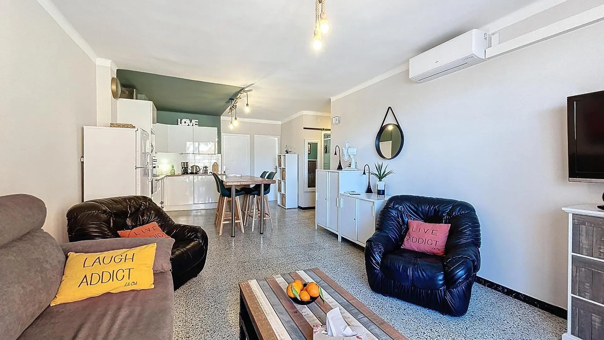 Sirena 2 2-Bonito Piso, A 300Mts De La Playa Apartment Roses